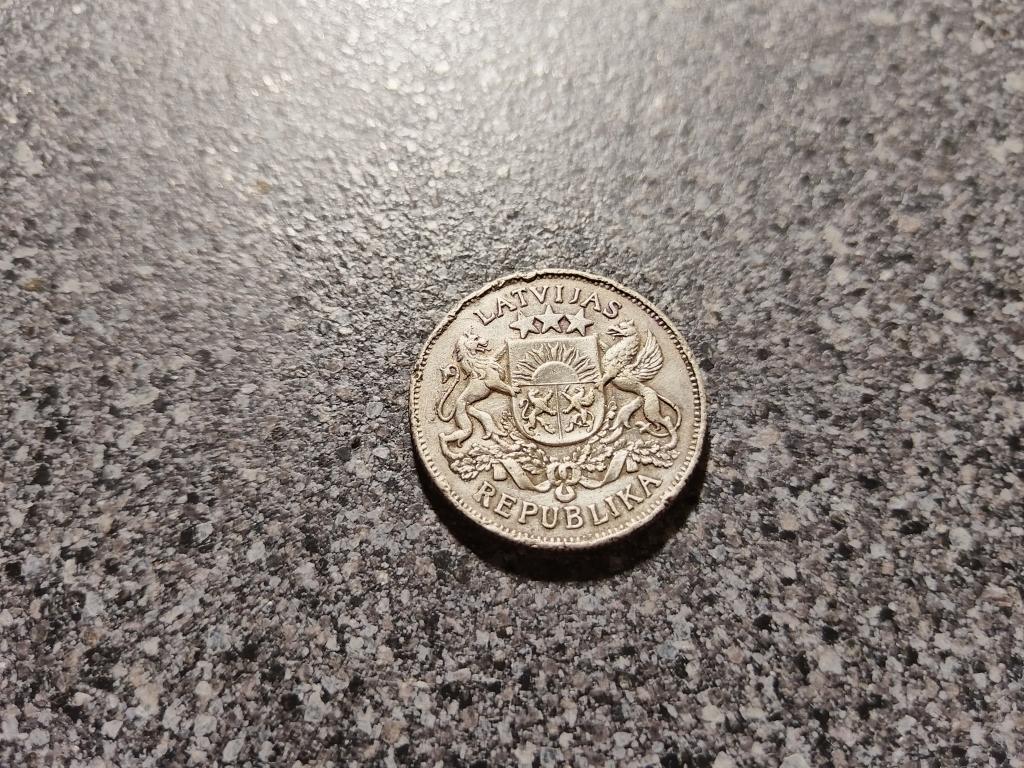 Латвия 1926 год 2 лат серебро