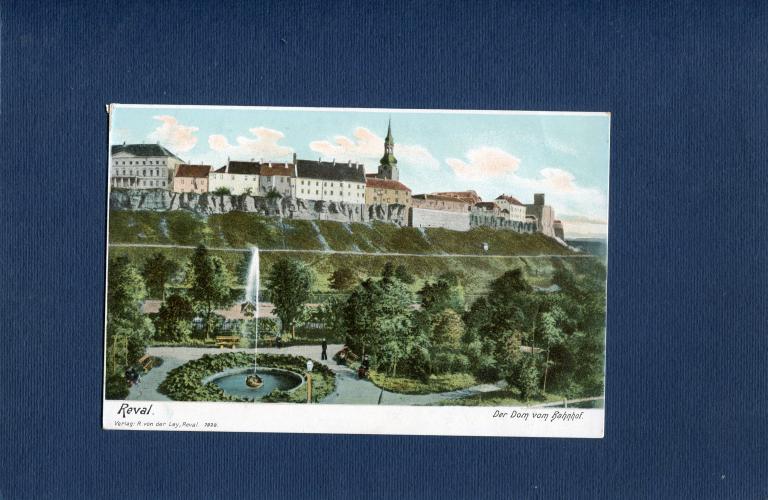 Ревель. Вид на замок. Ранняя.