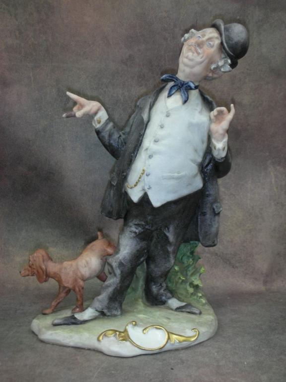 Статуэтка. Фарфор. Хвастун. Capodimonte. Италия