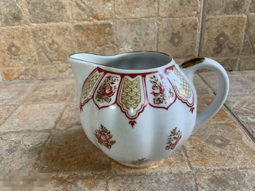 МОЛОЧНИК сливочник из сервиза ФРИЗ ЛФЗ  Отл