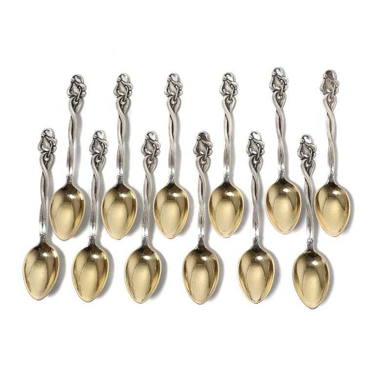 Серебряные кофейные ложки, 12 шт​. Ввезены в Швецию, 1915 год.