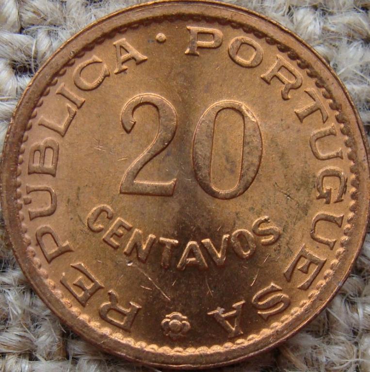 Мозамбик 20 сентаво 1974 год