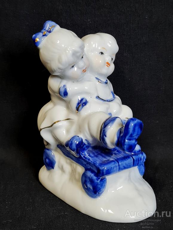 СТАТУЭТКА ДЕТИ НА ТЕЛЕЖКЕ ФАРФОР СОСТОЯНИЕ НОВОГО ///// 57/3