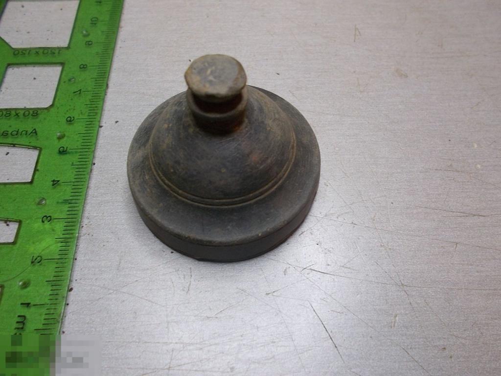 Крышка футляра от разновесов Гирьки 19 век Бронза