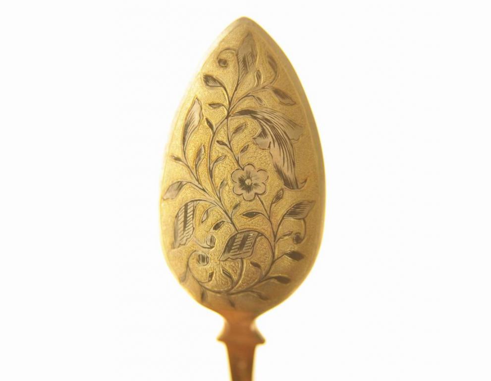 Ложка из серебра с резным черненным орнаментом, 1841 год