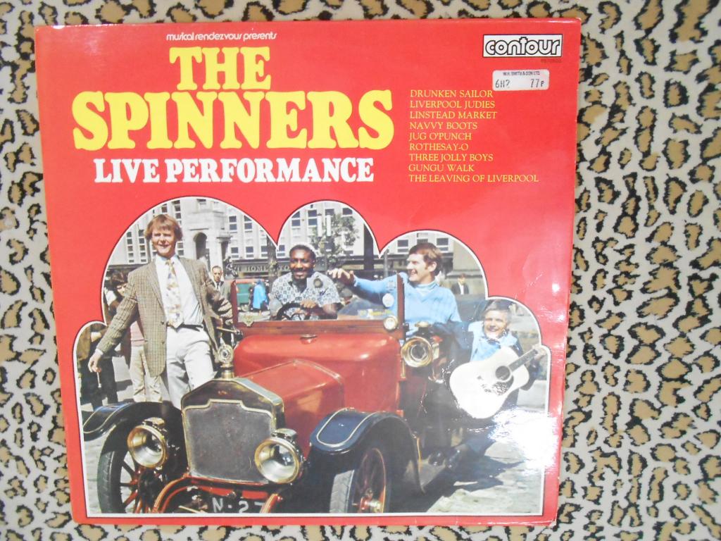 LP The Spinners – Live Performance
