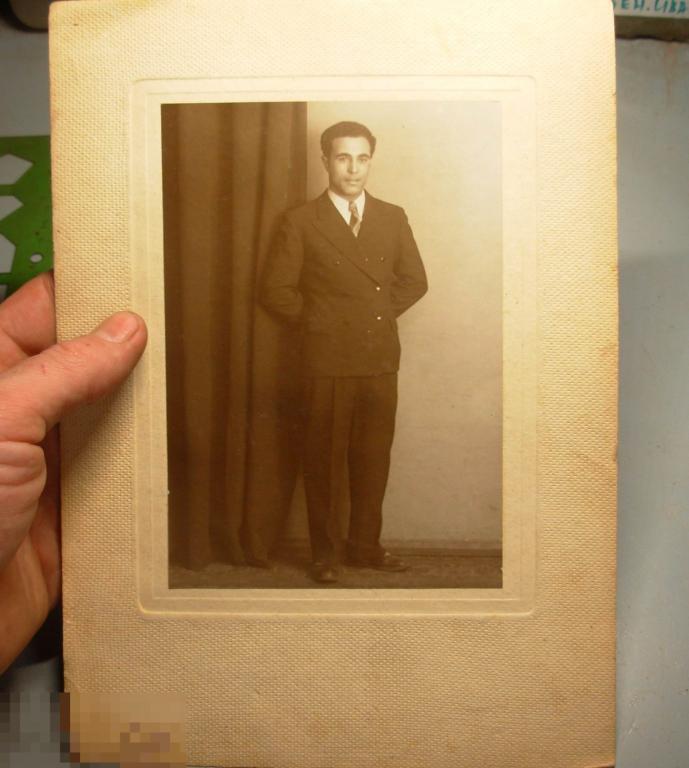 Фото мужчина костюм 1940 год Оригинал