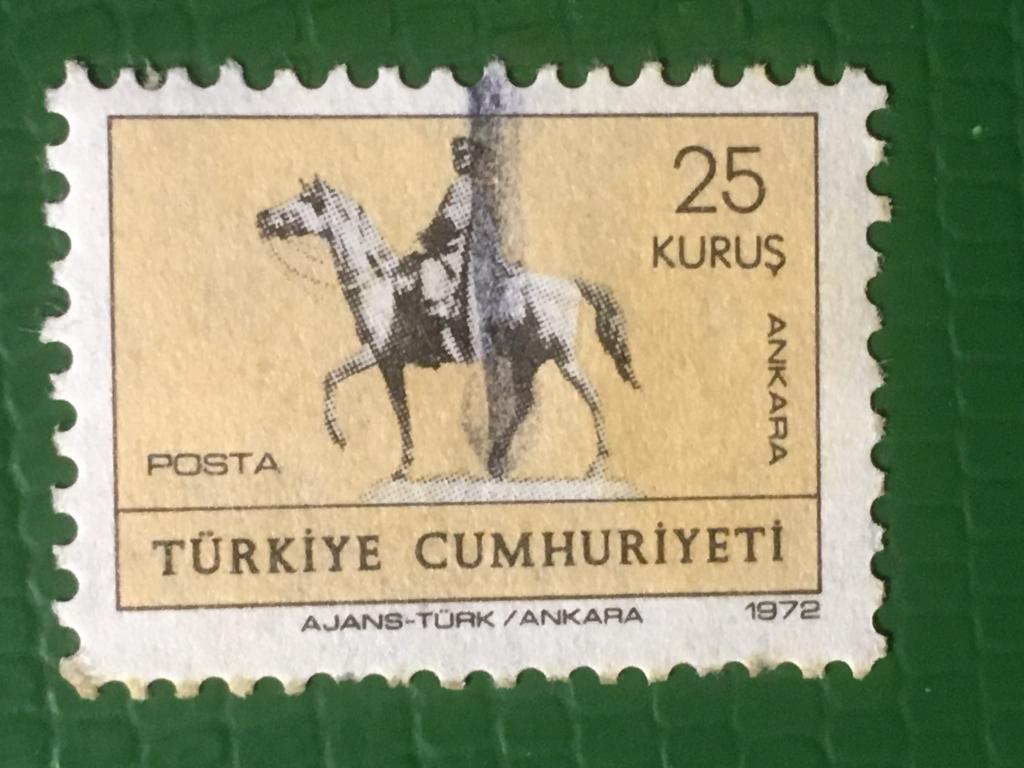 Марка  Конная статуя Ататюрка в Анкаре. Турция. 1972 г.