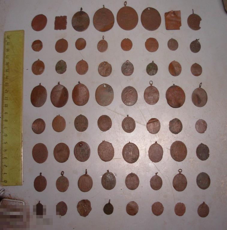 64 штуки Образки старинные 19 век Оригинал