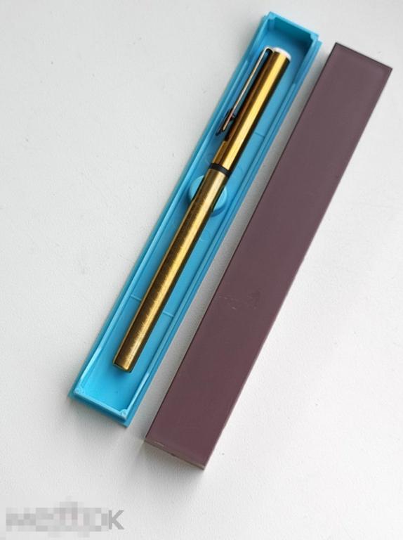 Шариковая ручка  ЯРОСЛАВЛЬ авторучка Советская  СССР механическая  НОВАЯ футляр  коробка