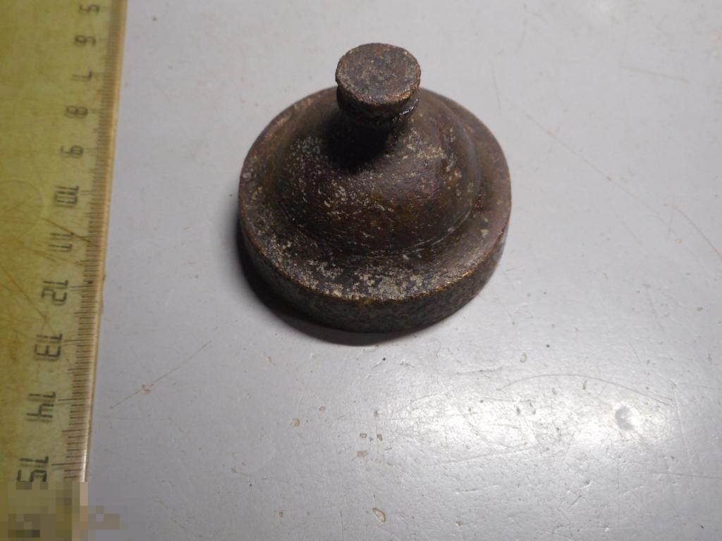 Крышка футляра от разновесов Гирьки 19 век Бронза