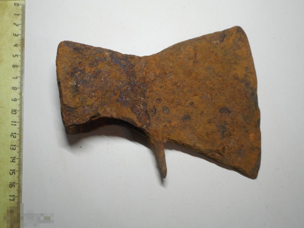 Топор старинный Интересный  Редкость Оригинал