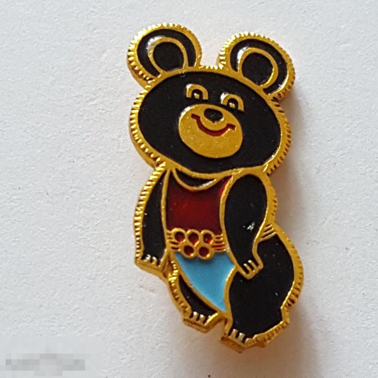 Олимпиада  1980 Олимпийский мишка Олимпийские игры Москва 80 значок спорт знак чёрный