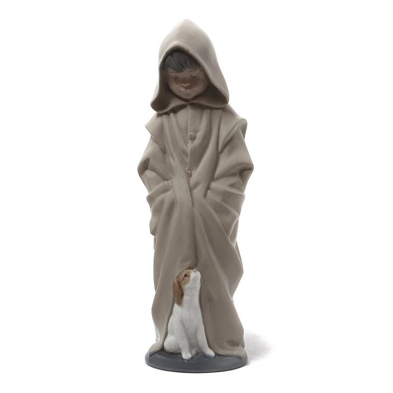 Фарфоровая фигура "Мальчик с собакой" NAO by Lladro