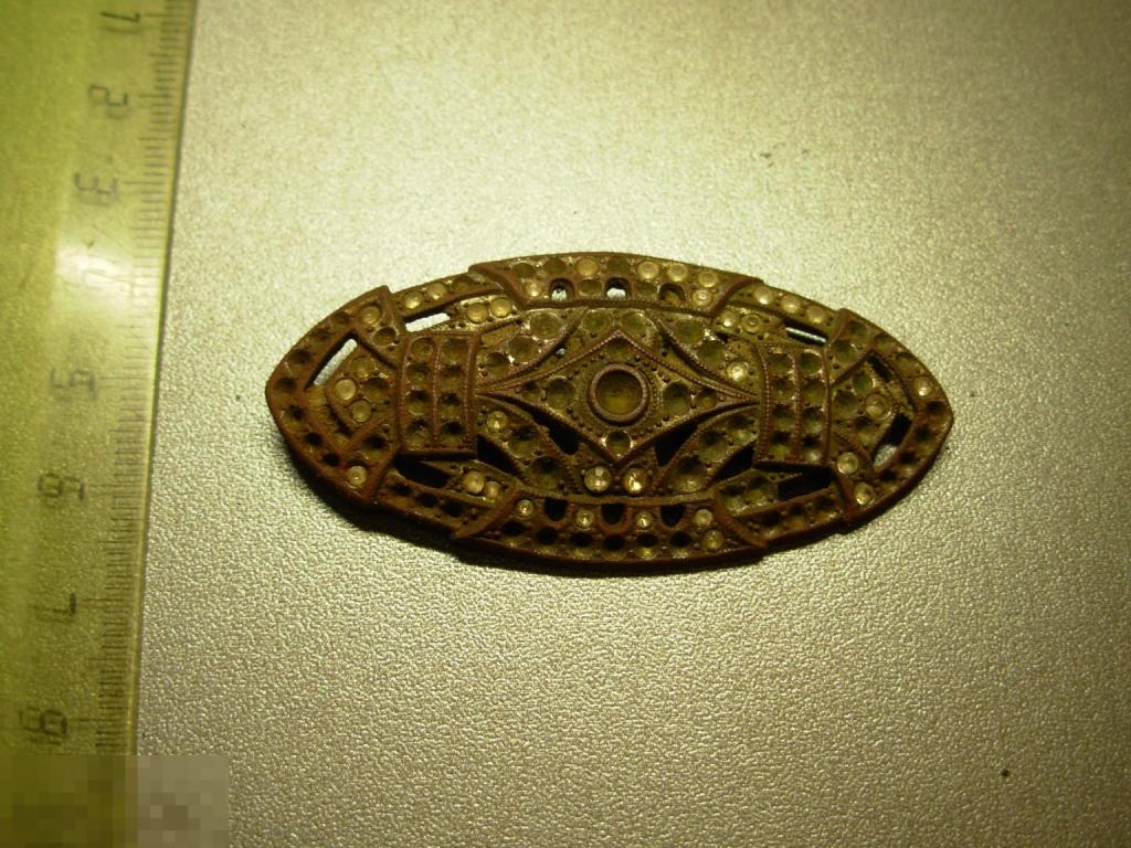 Брошь ажурная с камнями бронза 19-20 век Оригинал