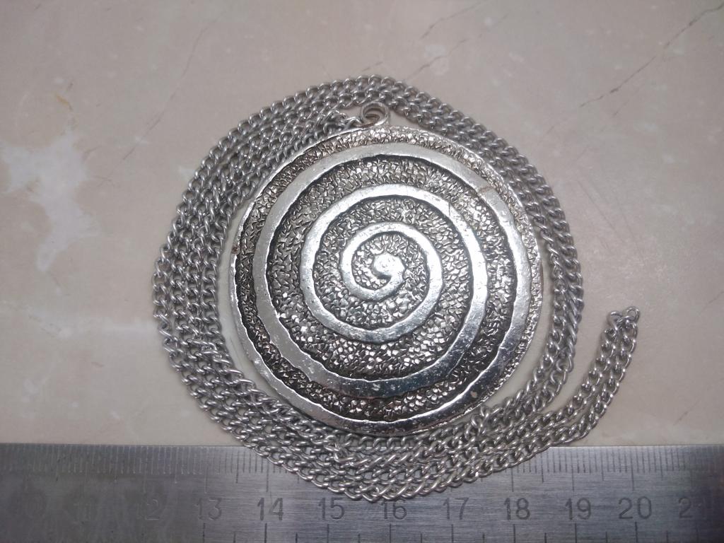 Крупный кулон с цепочкой времён СССР. Клеймо МГ-2. Винтаж