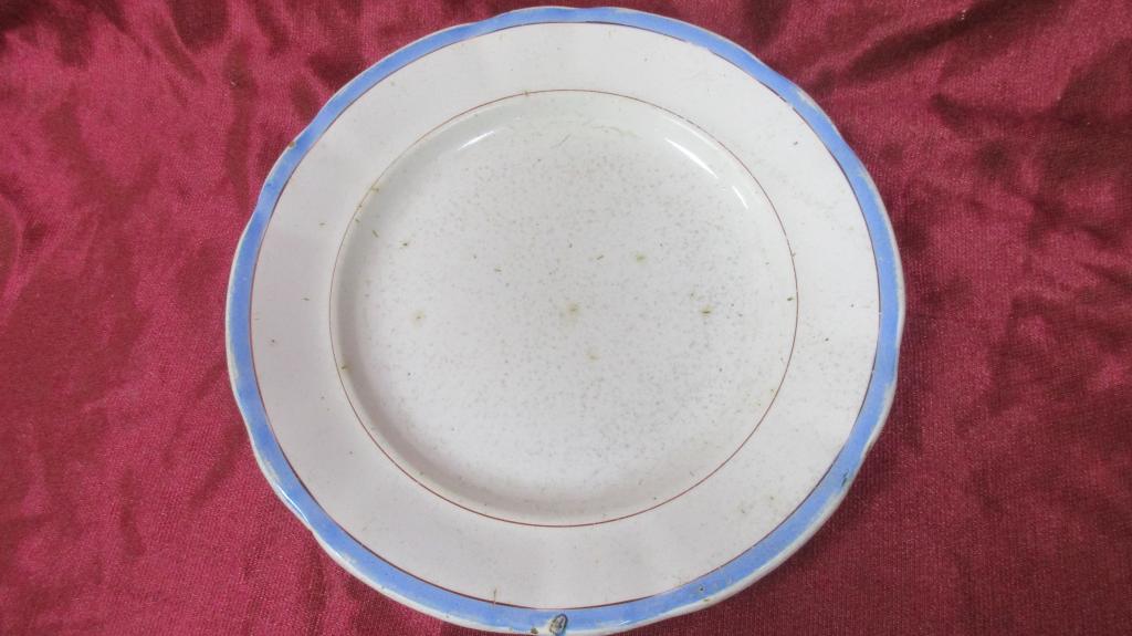 Тарелка Кузнецов фарфор Рига клеймо BR