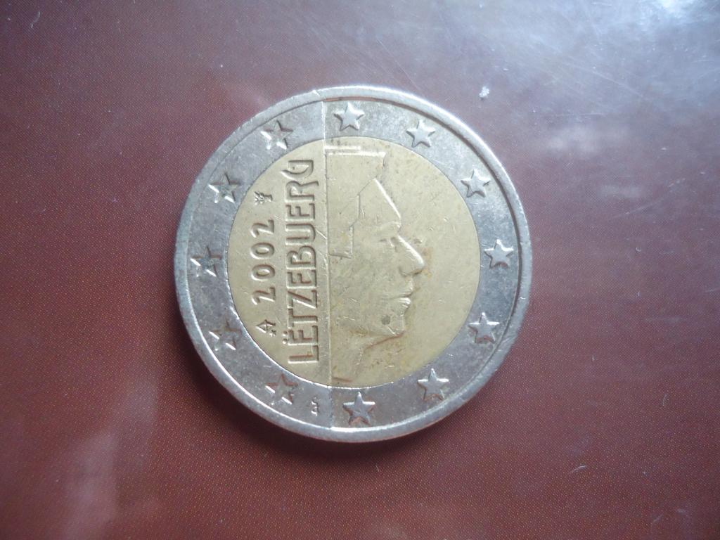 2002 г.  Люксембург  2 евро.  из оборота.