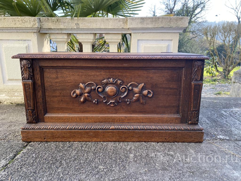 Сундук старинный резной Дуб нач. XX века Франция