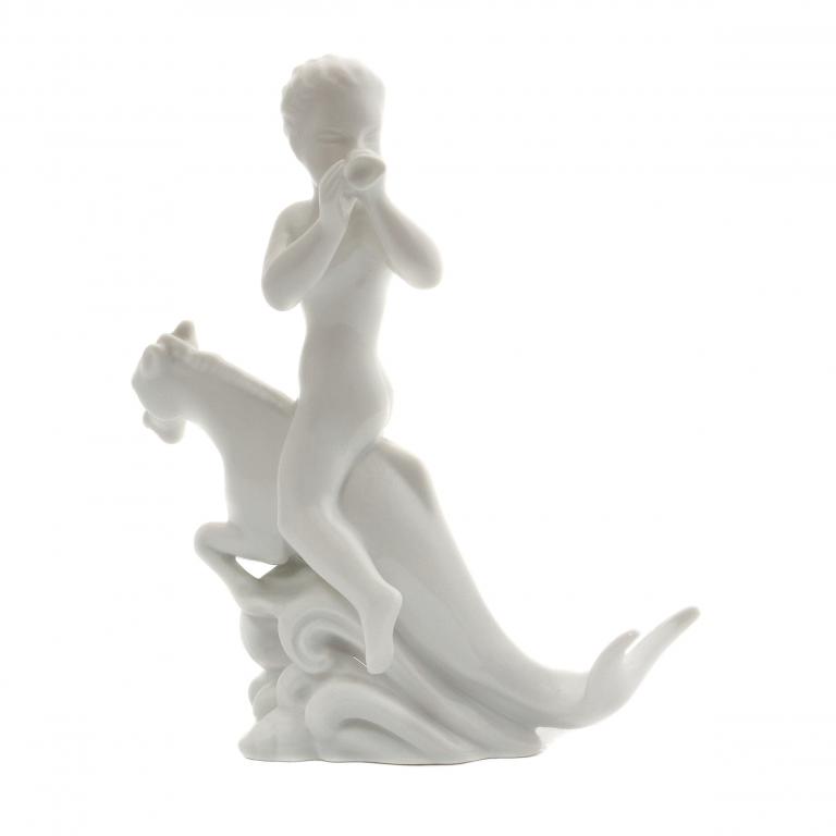 Фарфоровая фигура "Мальчик на коньке". Rorstrand