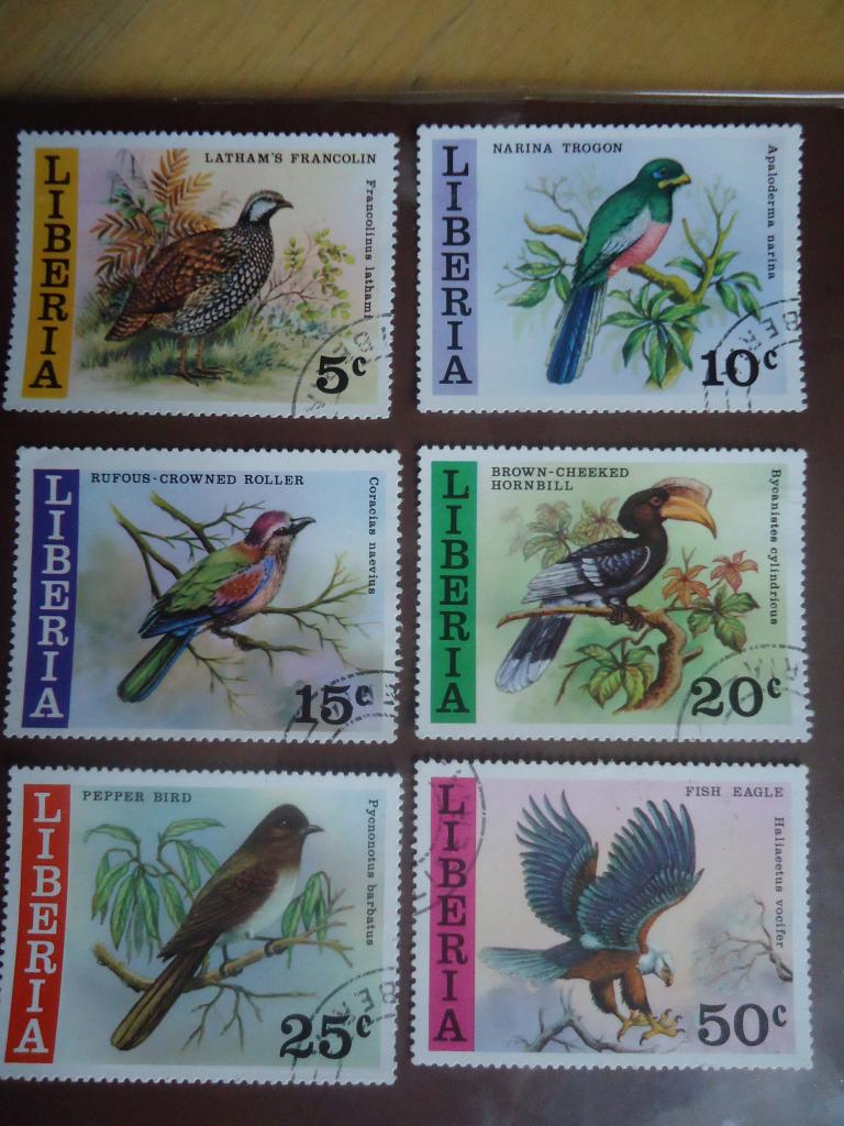 1977 г.  Либерия  гаш. с клеем.