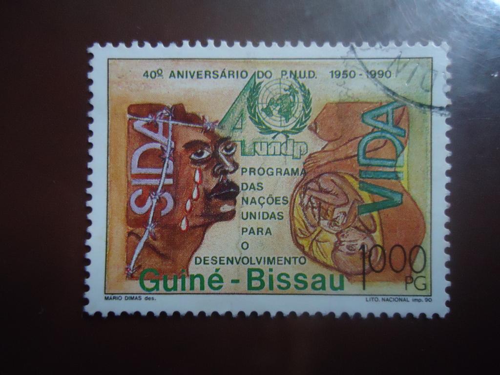 1990 г.  Буркина-Фасо.  гаш. без клея.