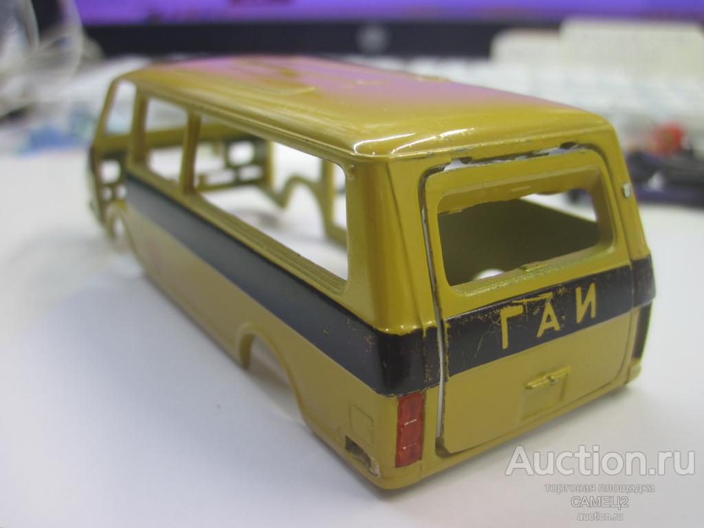 кузов с крышкой багажника и задним фонарем, РАФ-2203 ГАИ, (К1), разборка.