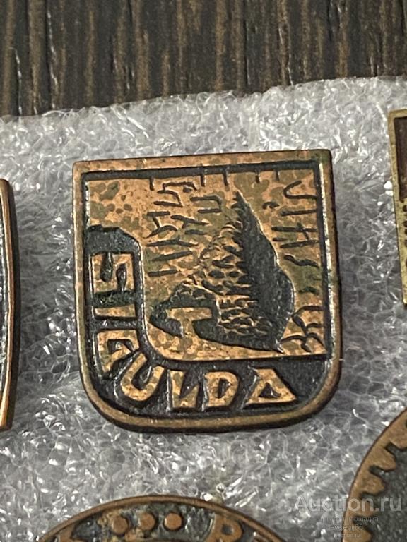 Знак Значок город SIGULDA СИГУЛДА.  Латвия Прибалтика ТЯЖЕЛЫЙ РЕДЧАЙШИЙ RRR