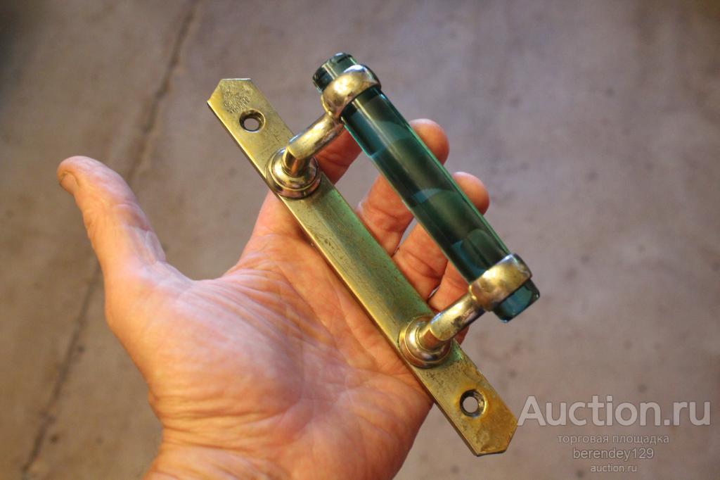 Ручка дверная , оконная , старинная . Бронза . Стекло . Клеймо : Наследники Земцова . Тула .