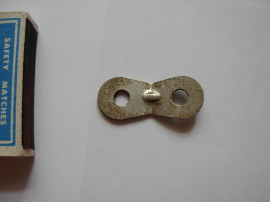 Накладка старая , упорная планка? шайба двойная, кольцо ушко под ручку? алюминий патина