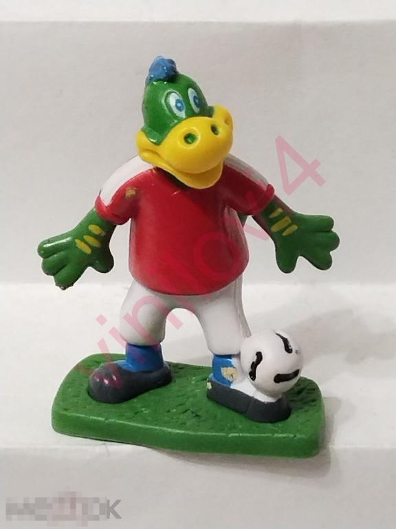 Дино футболист «Дино (Dino Characters)» Danon Растишка (2008)