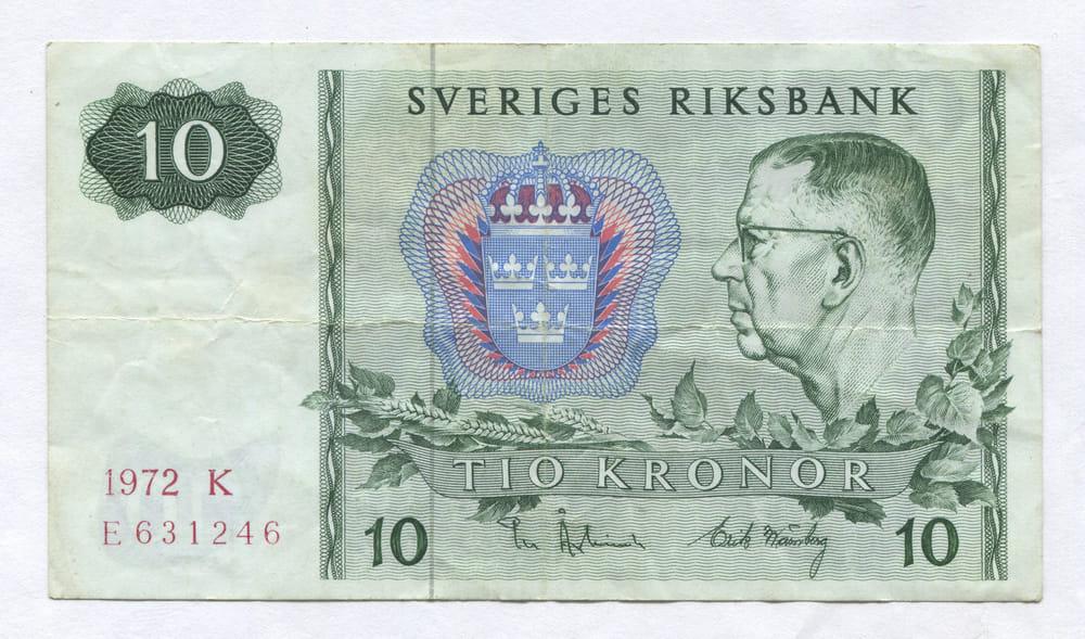 ШВЕЦИЯ 10 КРОН 1972 VF
