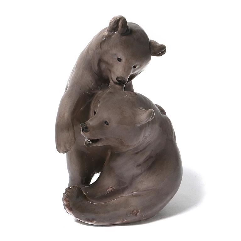 Фарфоровая фигура "Играющие медвежата". Royal Copenhagen