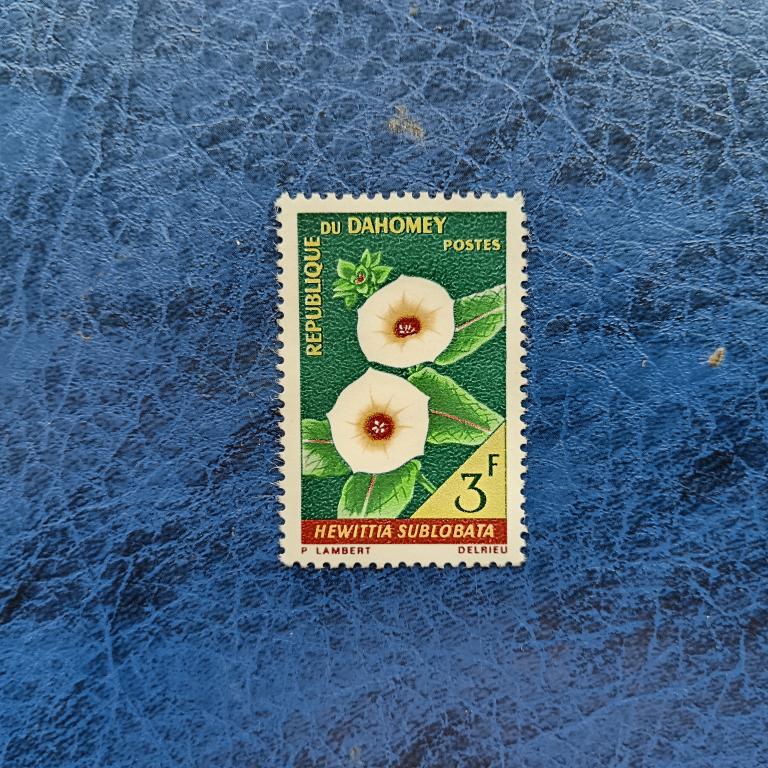 Марки.Бенин (Дагомея) цветы 1967 год альбом 2 лист 7