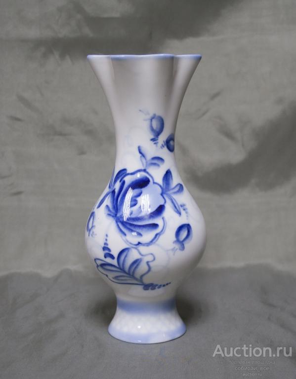 Вазочка Цветы, клеймо всадник, высота 17,5 см  (49)