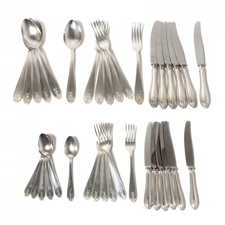 Серебряные столовые приборы на 6 персон, 36 предметов. Швеция