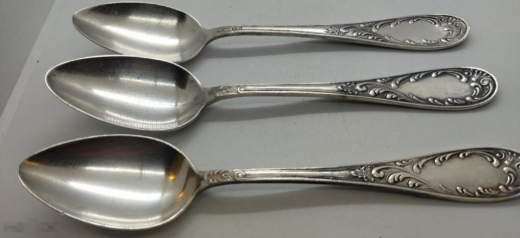 ЛОЖКИ СТОЛОВЫЕ 20.5 см СТАРОЕ ПЛАМЯ  МЕЛЬХИОР.  3 шт. СССР