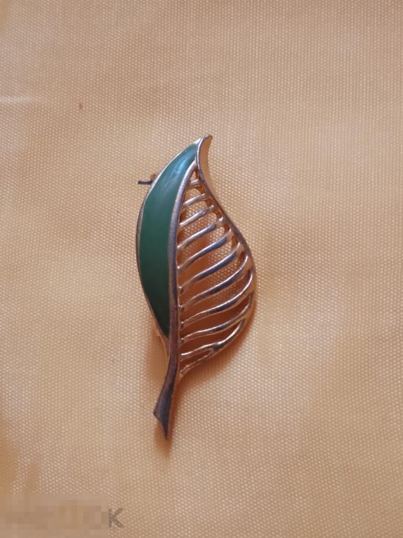 Брошь винтаж листик