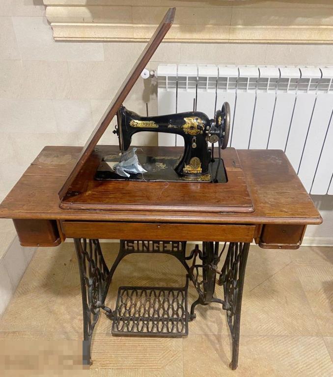 Винтаж Машинка швейная Зингер Zinger