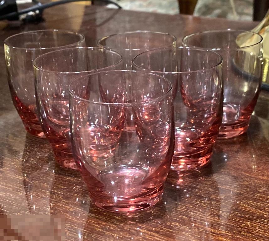 Рюмки стопки шесть штук СССР цветное стекло