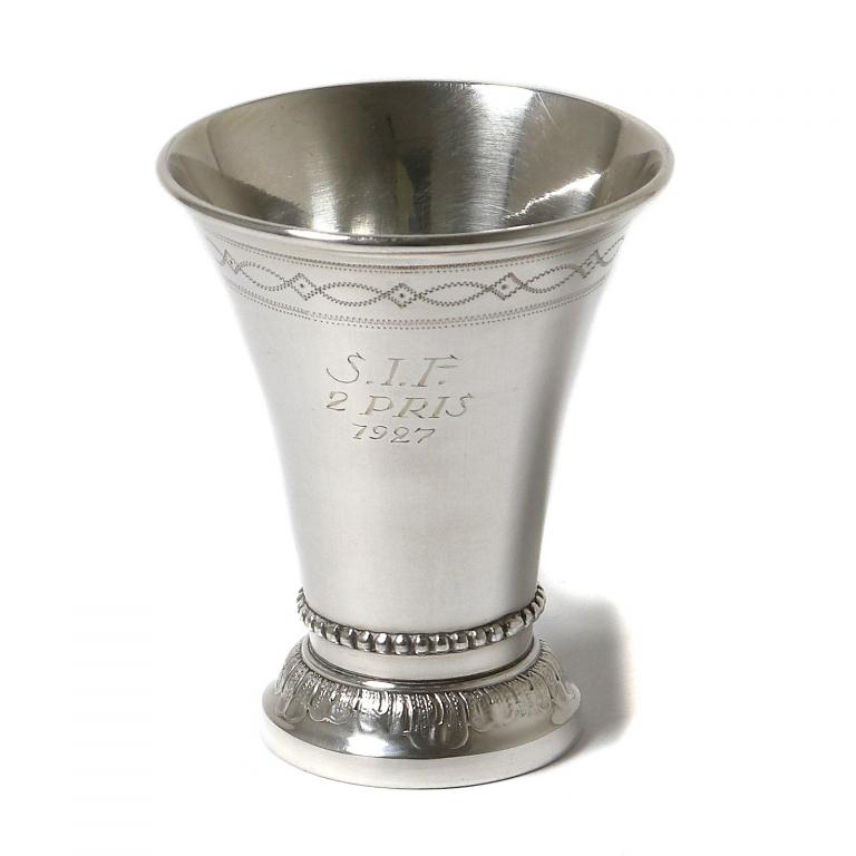 Посеребренная стопка в виде кубка. Alpacca. Европа