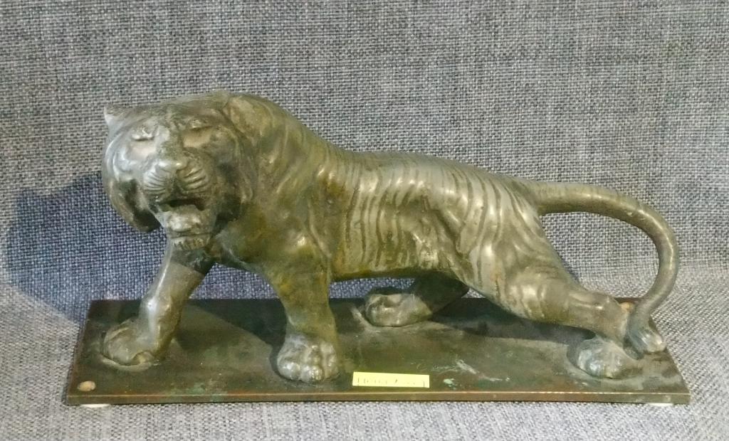 Статуэтка тигр скульптура шпиатр бронза Германия 1950