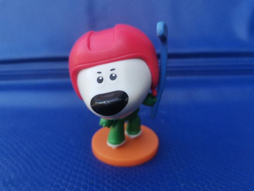 Игрушка ми ми мишка хоккеист