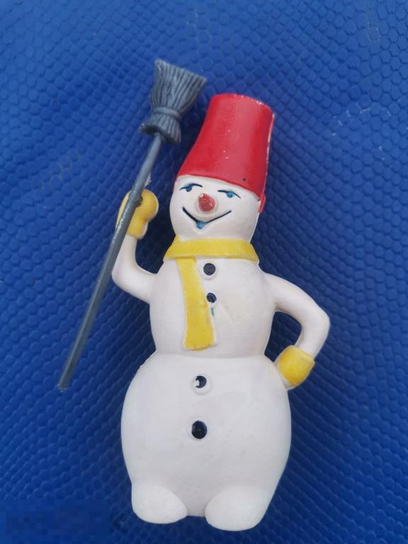 Снеговик. Пластмасс. СССР. Ёлочная игрушка
