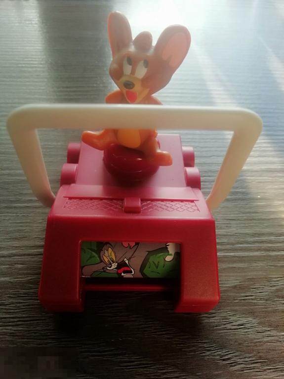 Игрушка из макдональдса(8) Том и Джерри. 2021 год.