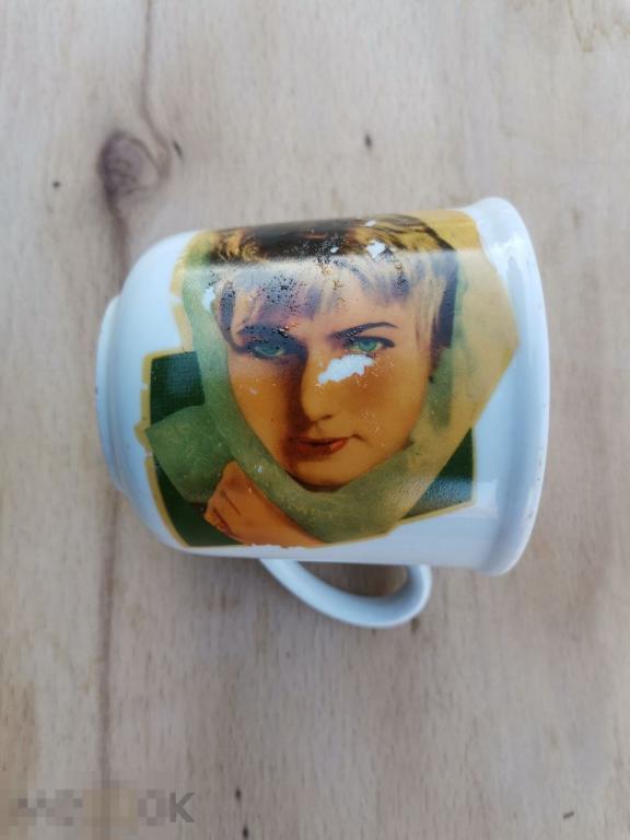 Кружка Девушка Дулево 1967г.