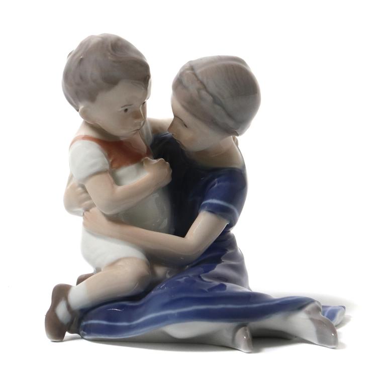Фарфоровая фигура Играющие дети. Royal Copenhagen