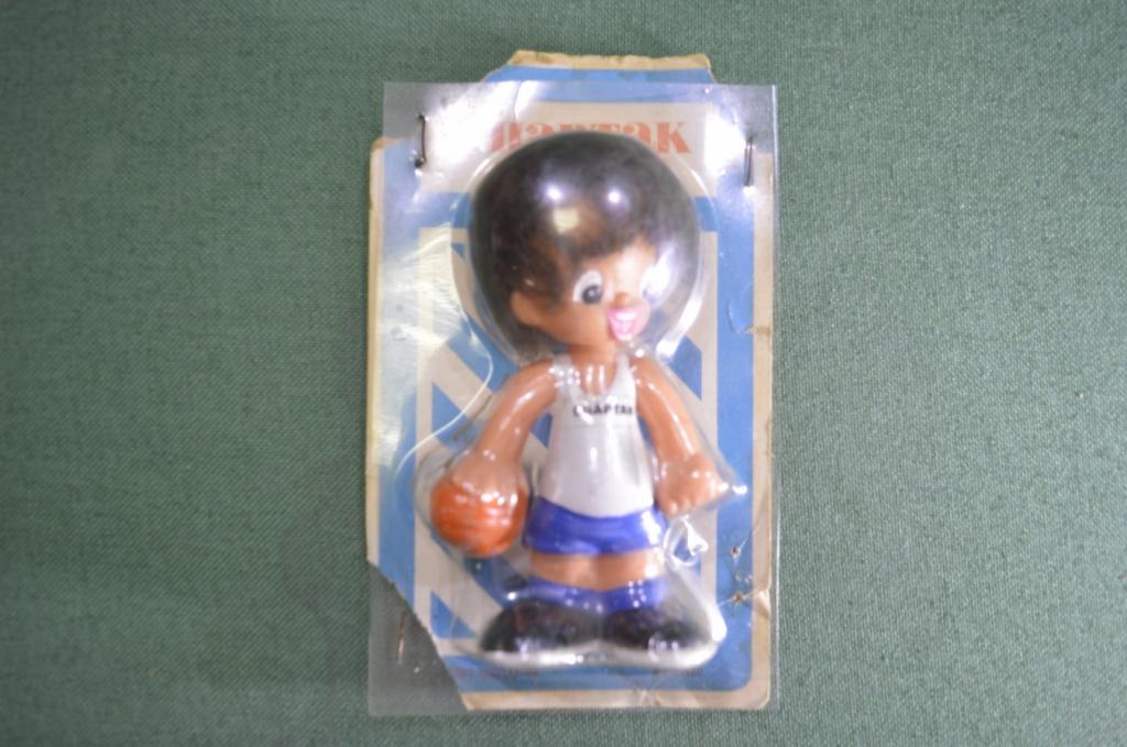 Брелок резиновый "Спартак мальчик с мячом". Упаковка. Резина. Jugoplastika. Югопластика. СССР. #G1