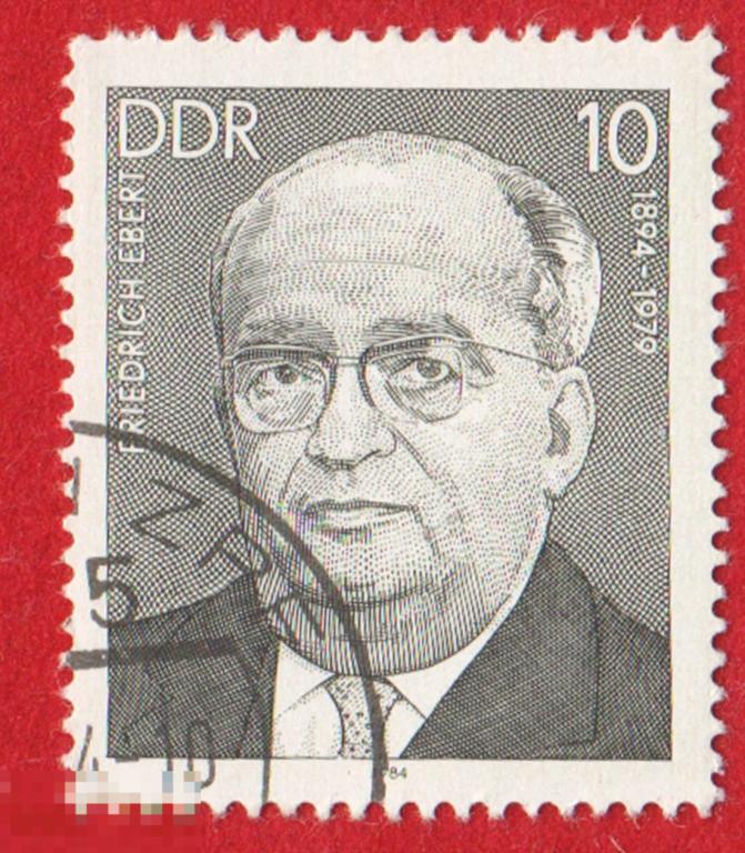 Марка ГДР 1984 год Фридрих Эберт Бывший канцлер Германии немецкий социал-демократ. Личности