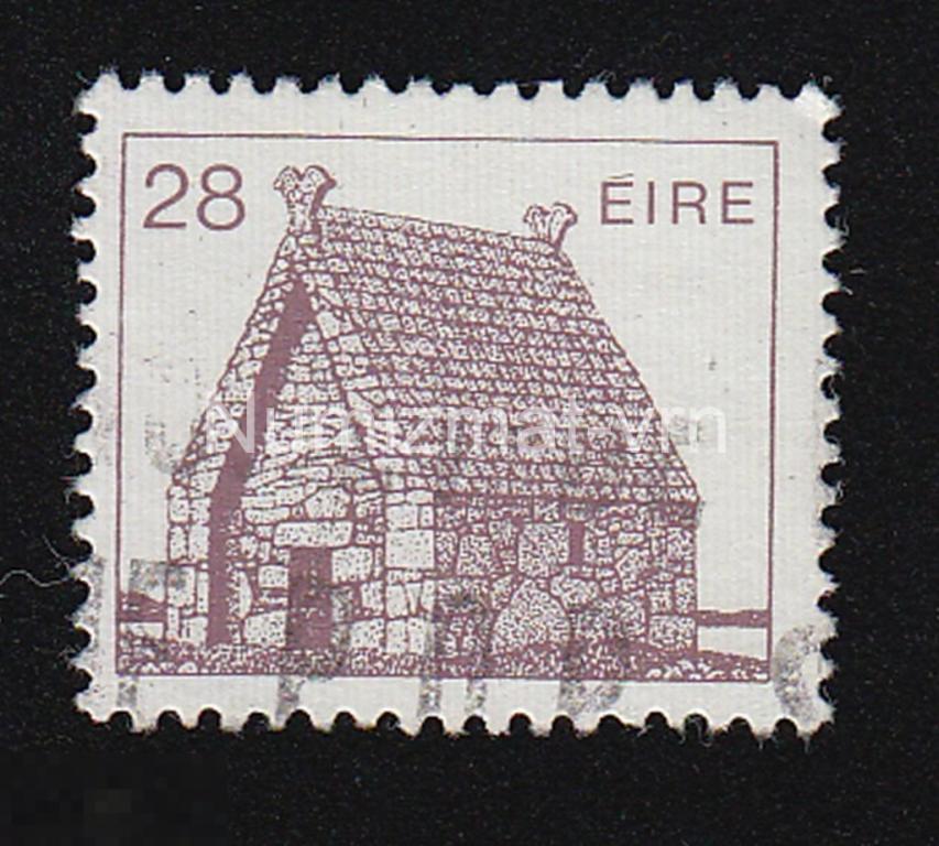 Марка Ирландия. 1981 г. Ирландские марки. Дворцы и замки Ирландии. Архитектура Ирландии.